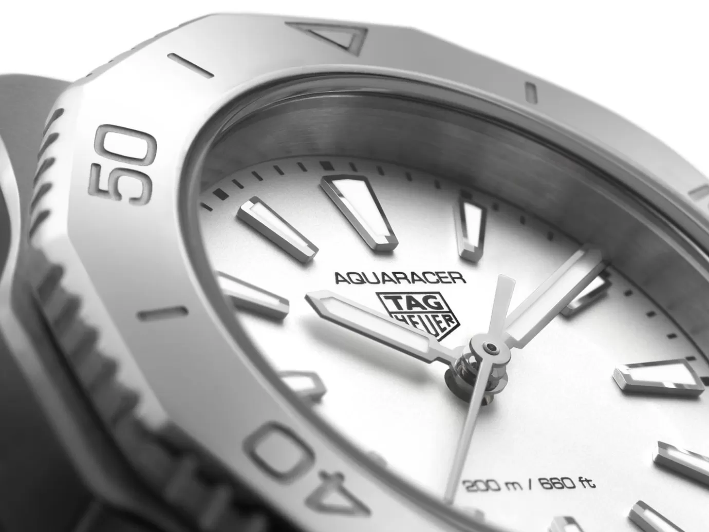 TAG Heuer Aquaracer Professional 200
