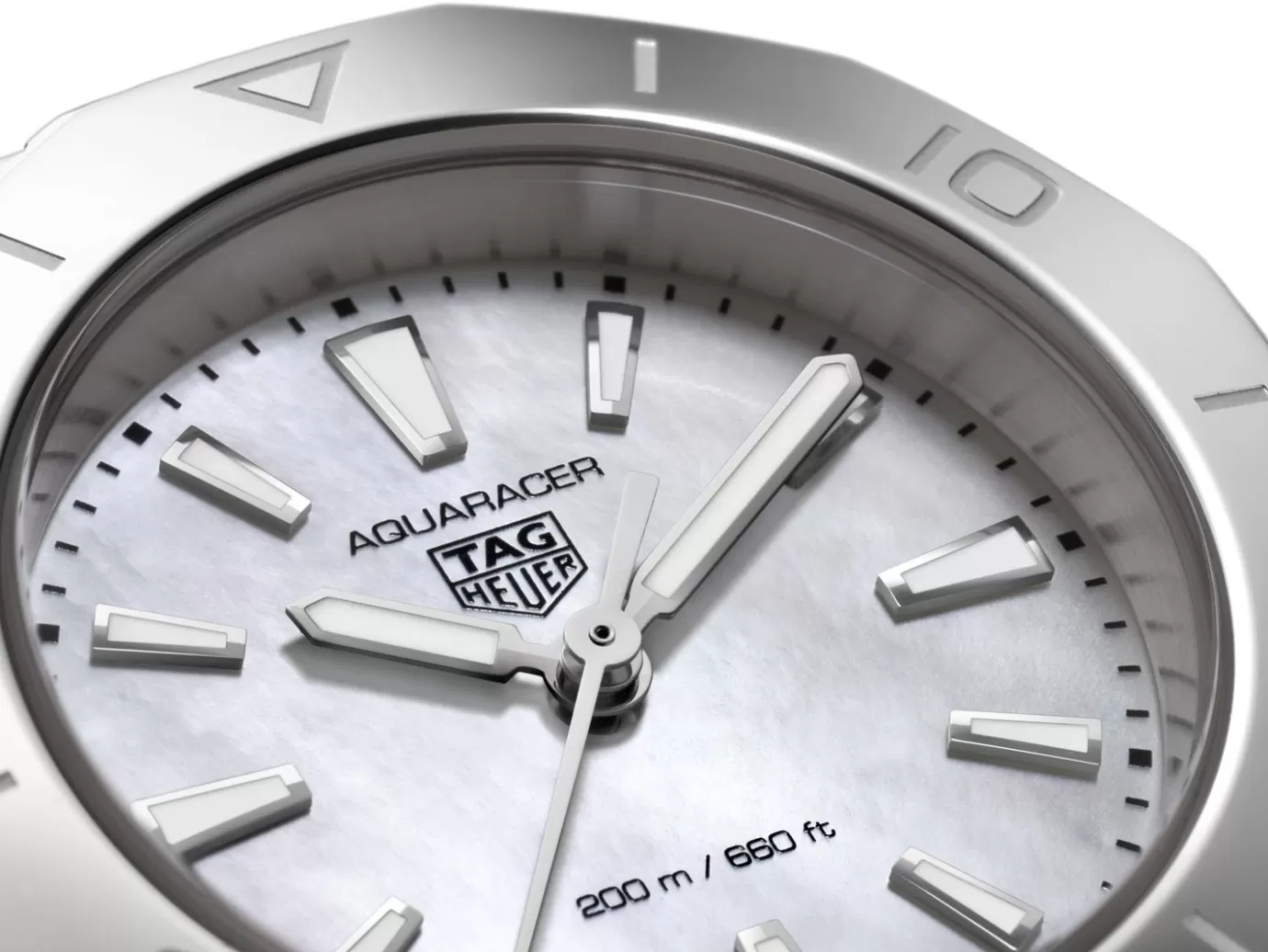 TAG Heuer Aquaracer Professional 200
