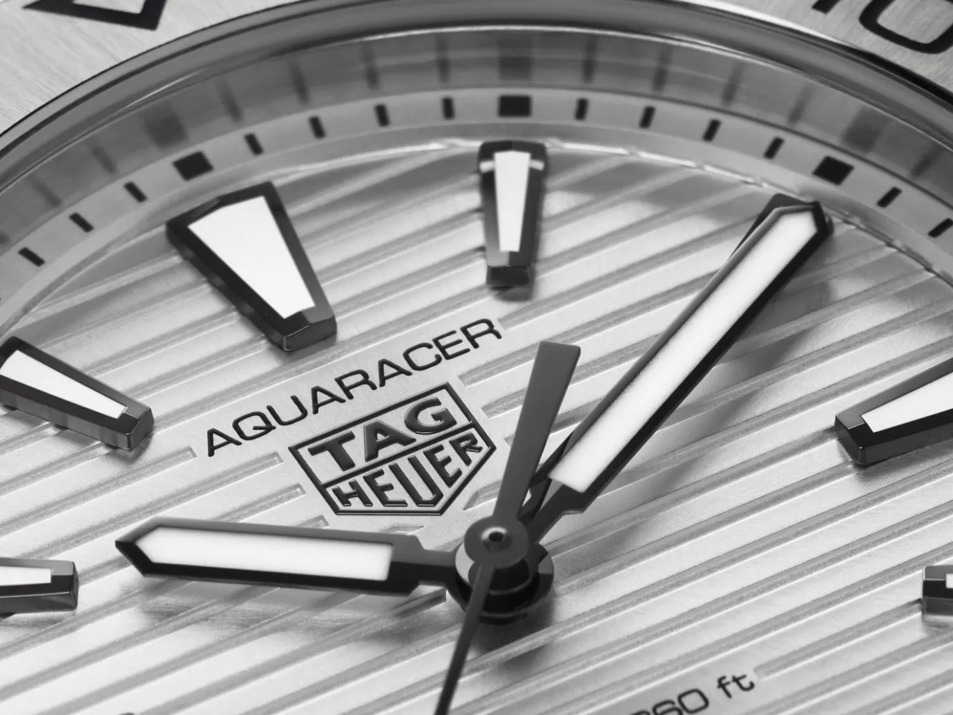 TAG Heuer Aquaracer Professional 200