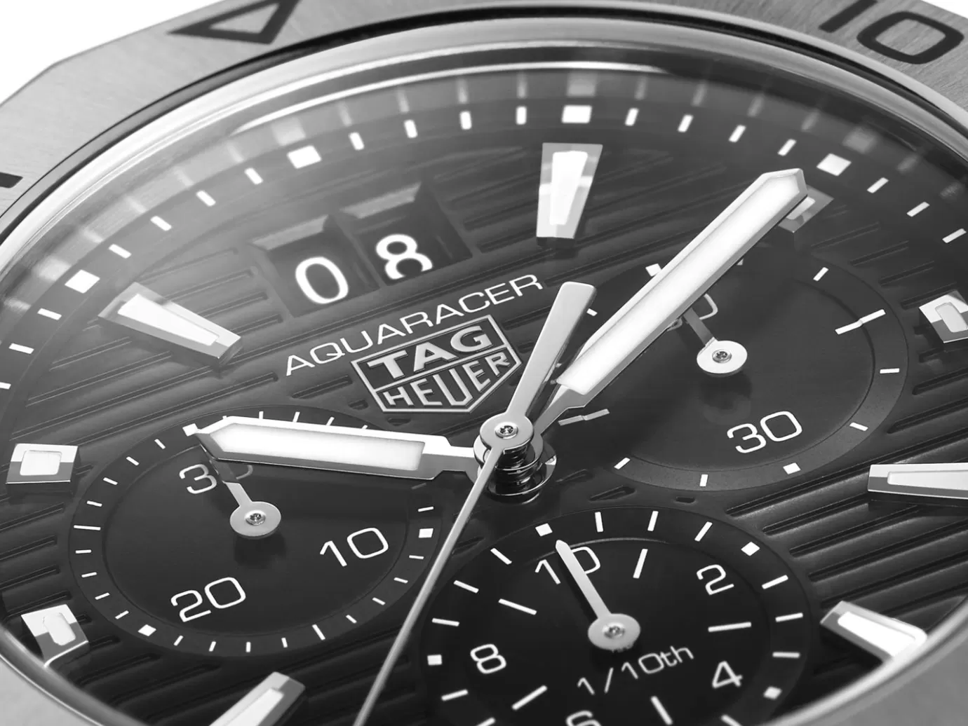 TAG Heuer Aquaracer Professional 200 Chronograph