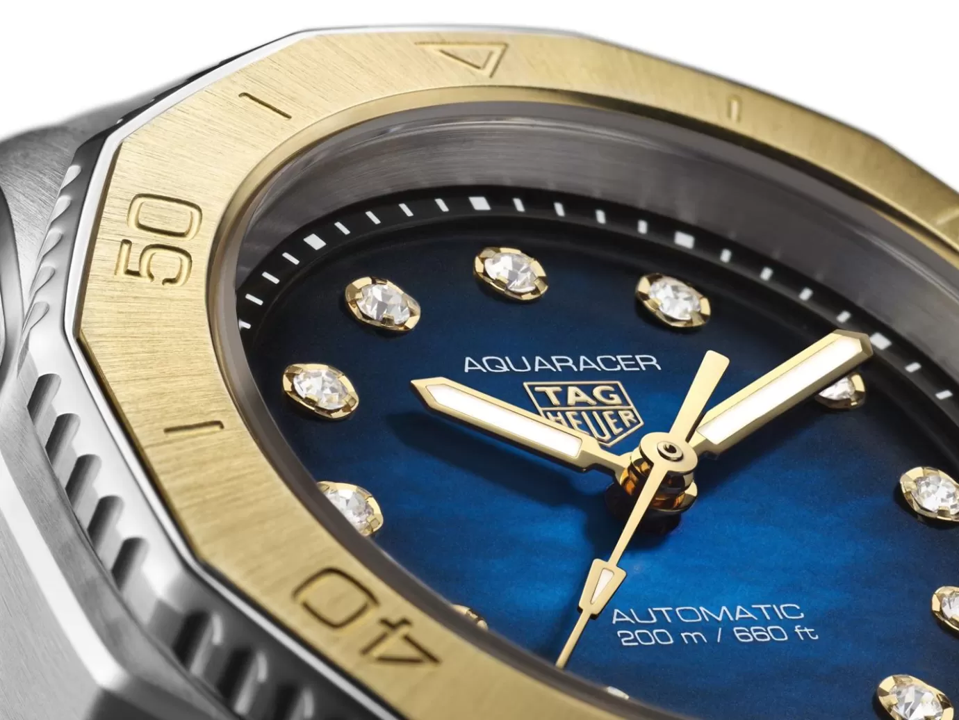 TAG Heuer Aquaracer Professional 200 Date