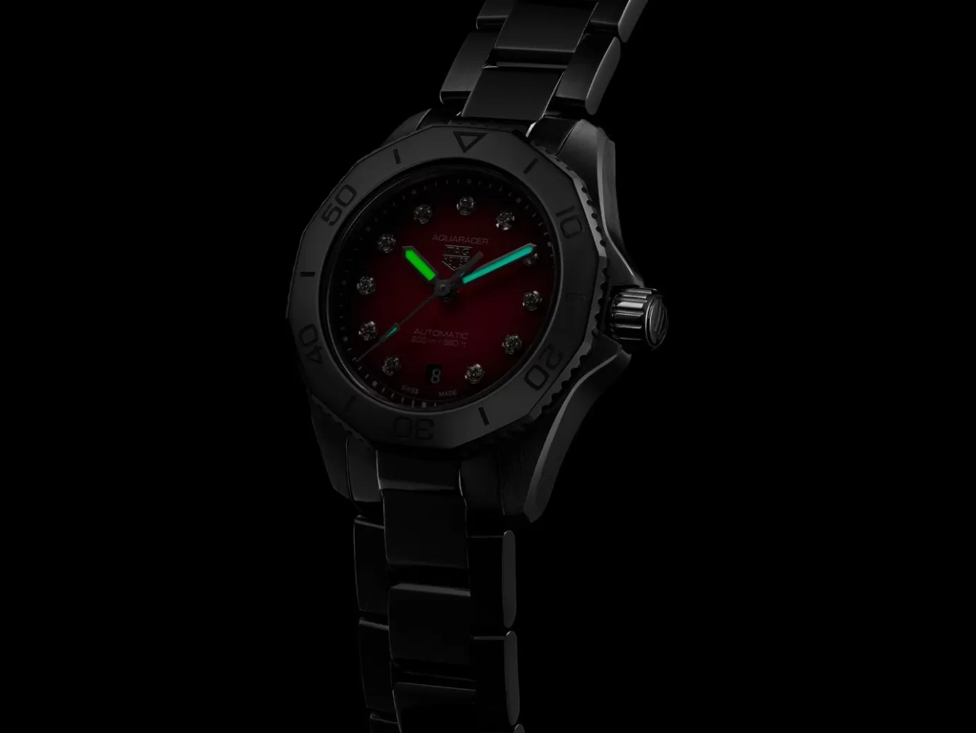 TAG Heuer Aquaracer Professional 200 Date