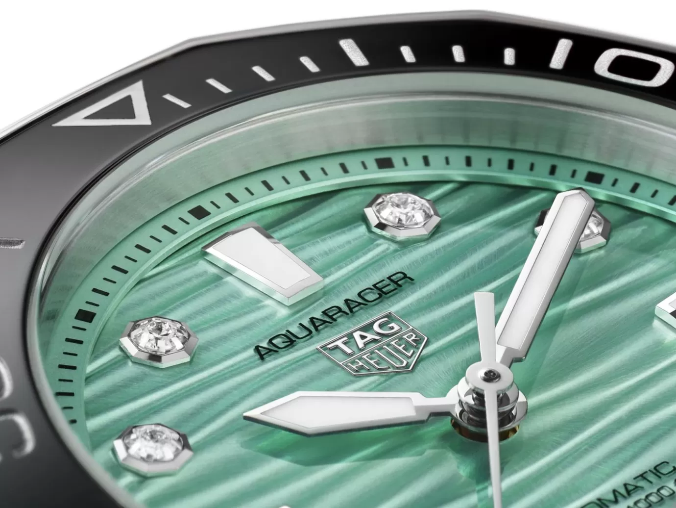 TAG Heuer Aquaracer Professional 300 Date