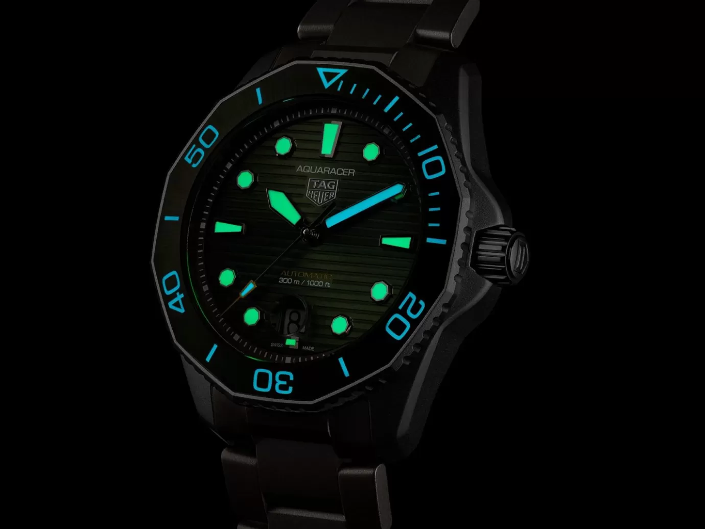 TAG Heuer Aquaracer Professional 300 Date