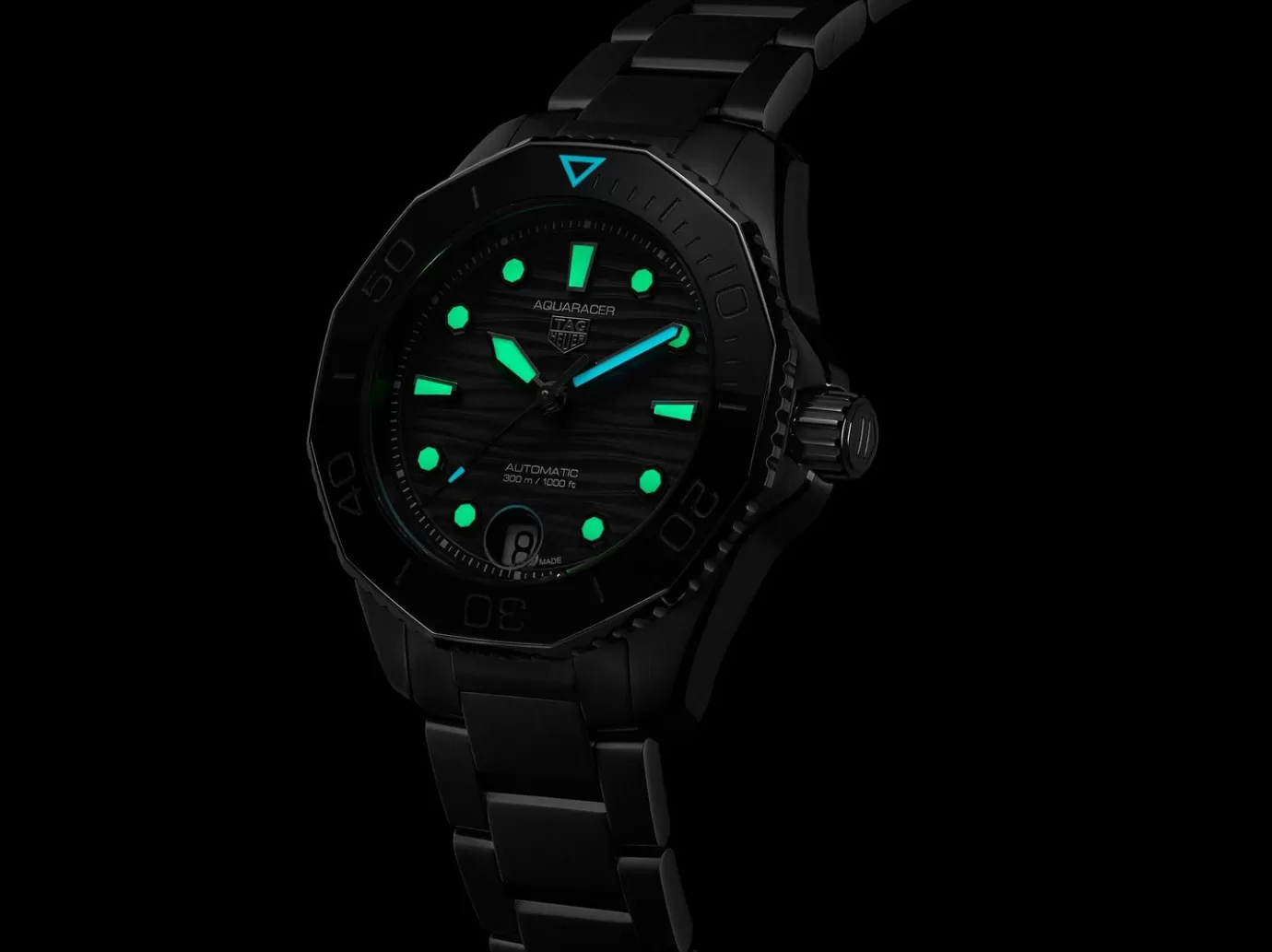 TAG Heuer Aquaracer Professional 300 Date