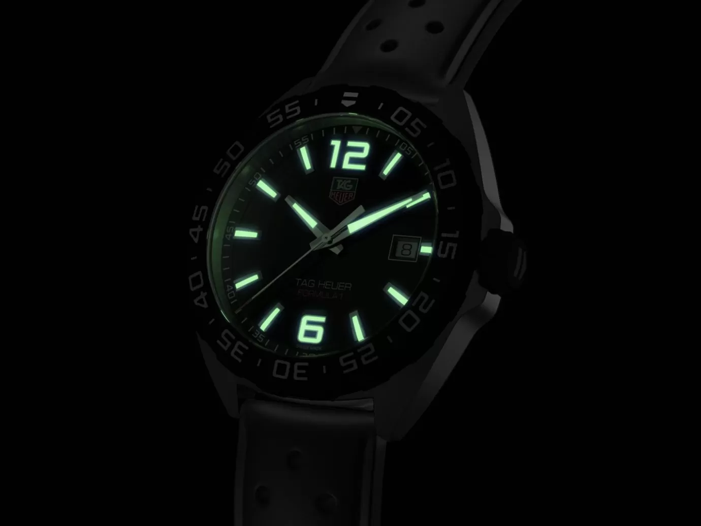 TAG Heuer Formula 1 Date