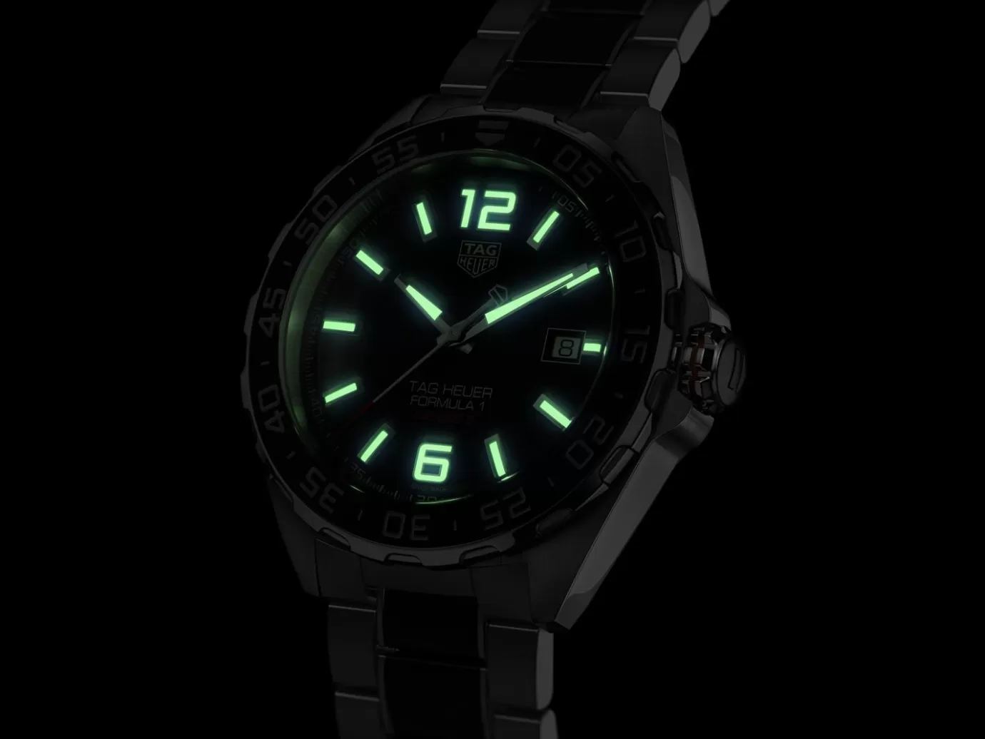 TAG Heuer Formula 1 Date